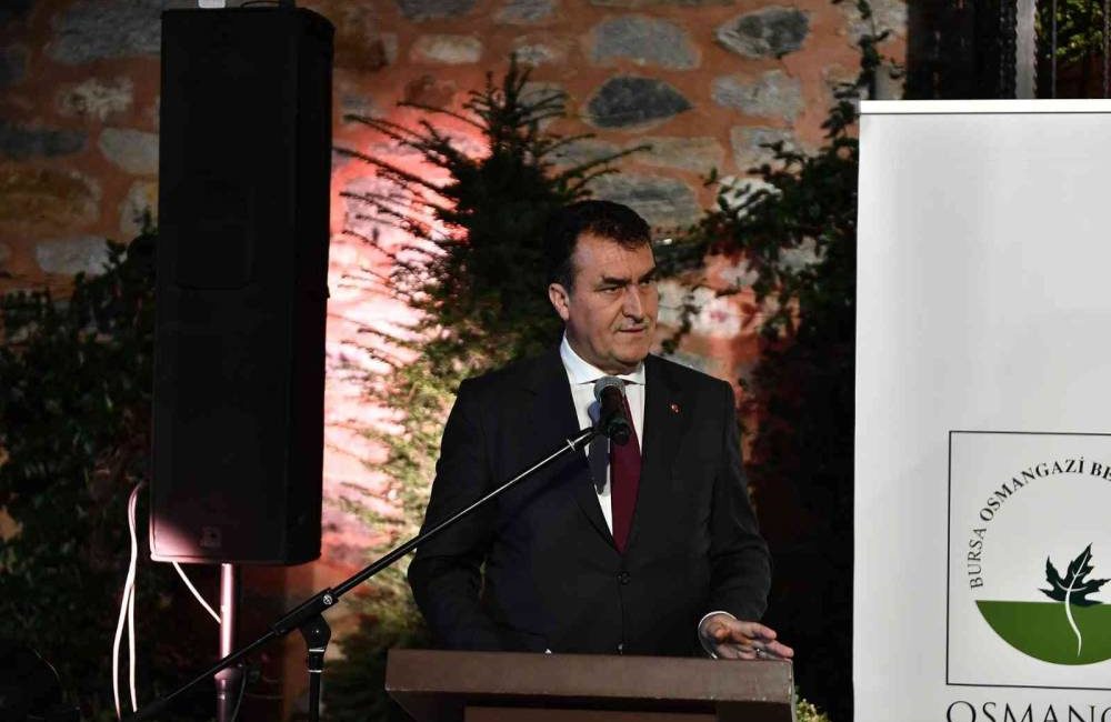 Osmangazi Belediyesi'nce üniversite öğrencileri için eğitim ve kültür merkezine dönüştürülen