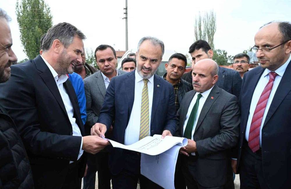 Büyükşehir Büyükorhan’da sosyal yaşama değer katacak Bursa Büyükşehir Belediyesi, Büyükorhan ilçesine düğün salonu ve göl manzaralı