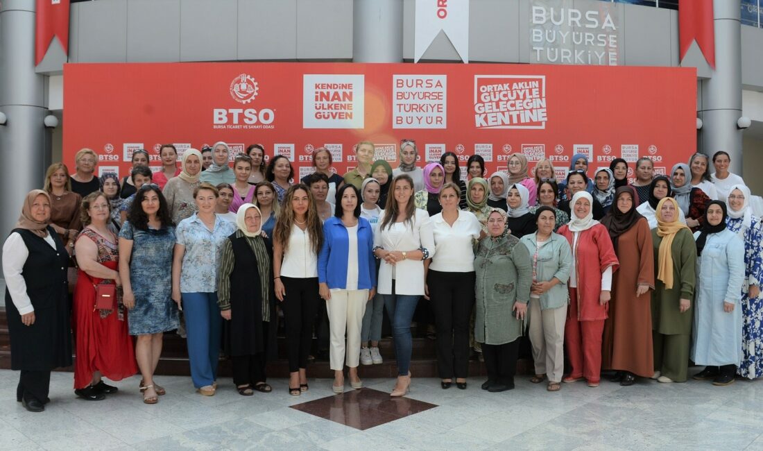 Bursa’da kadın girişimciler dijital çağa hazırlanıyor Bursa Ticaret ve Sanayi Odası (BTSO) ve Marmara Üniversitesi Ekonomik