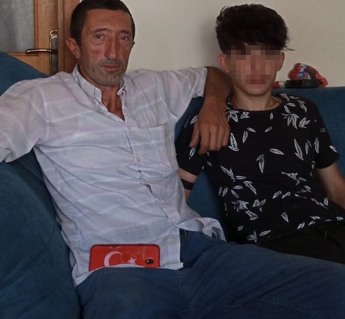 Bursa’da kayıp çocuk bulundu Bursa'nın Yıldırım ilçesindeki evinden ayrıldıktan sonra bir daha geri dönmeyen