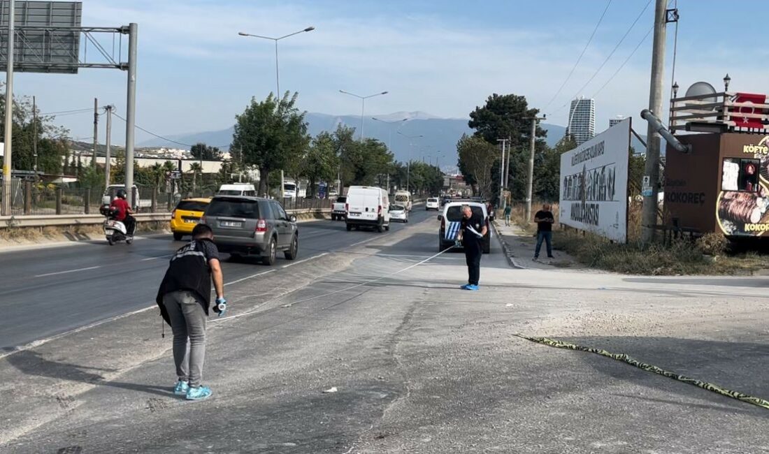 Bursa’da bir kişi eşini katletti Bursa'nın Nilüfer ilçesinde bir şüpheli, tartıştığı eşini sokak ortasında bıçaklayarak
