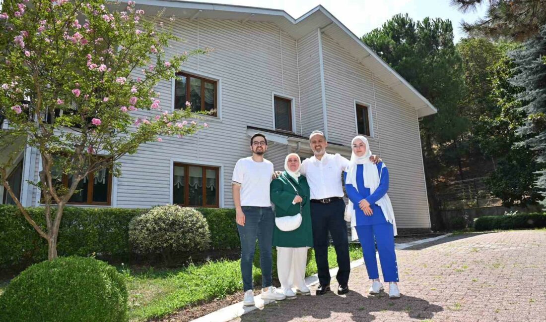 Aktaş’ın konutu Süleyman Çelebi külliyesi için yıkıldı Bursa’da 1960 yılından bugüne kadar büyükşehir belediye başkanları tarafından kullanılan