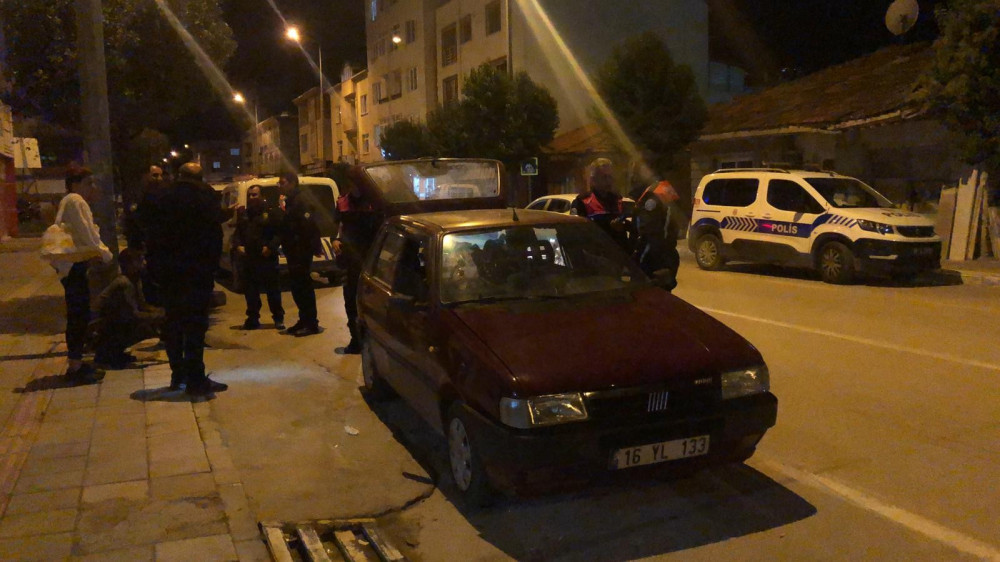 Bursa'da çalıntı otomobille gezen çift yakalandı