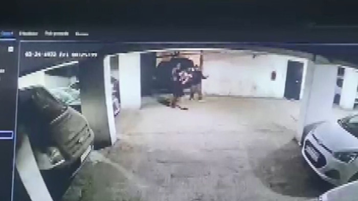 Bursa'da çalmaya çalıştığı motosikletin sahibine bıçak çekti