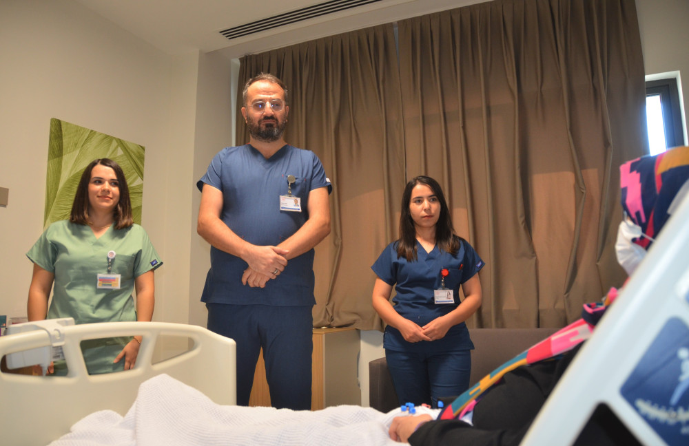 Bursa'da diyaliz hastasının ikizleri oldu