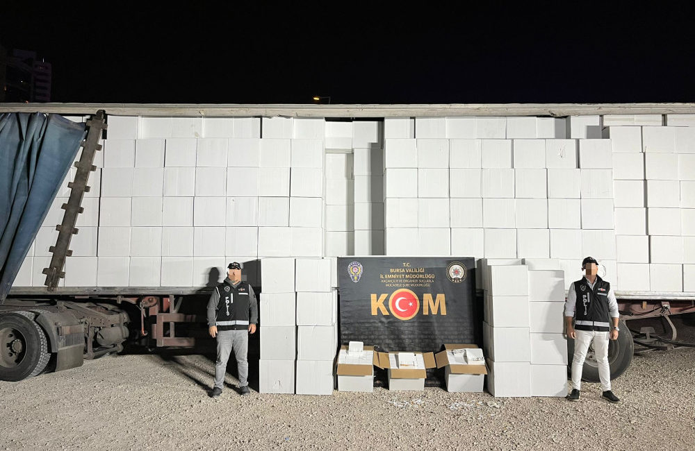 Bursa Emniyet Müdürlüğü ekiplerince gerçekleştirilen kaçak sigara operasyonunda, 15 milyon