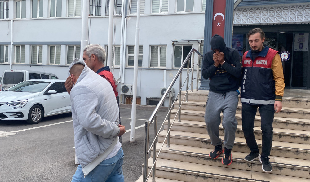 Bursa'da "gece kartalları"ndan hırsızlık operasyonu