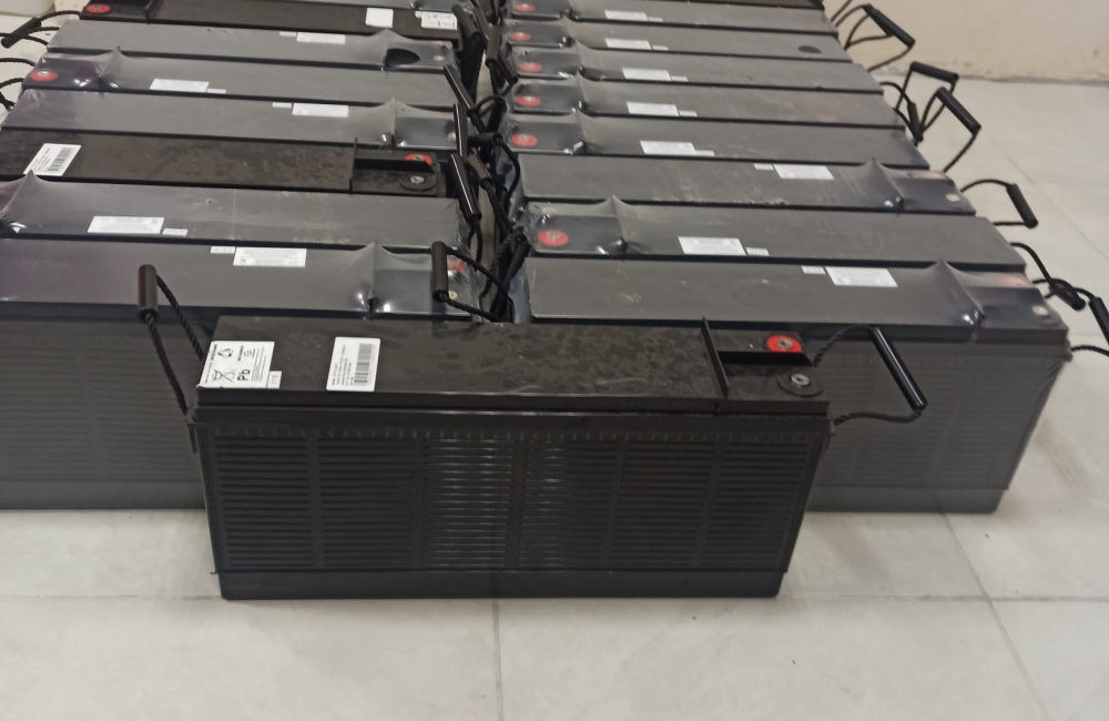 Bursa'da bir telekomünikasyon şirketine ait internet santrallerinde akü hırsızlığı meydana