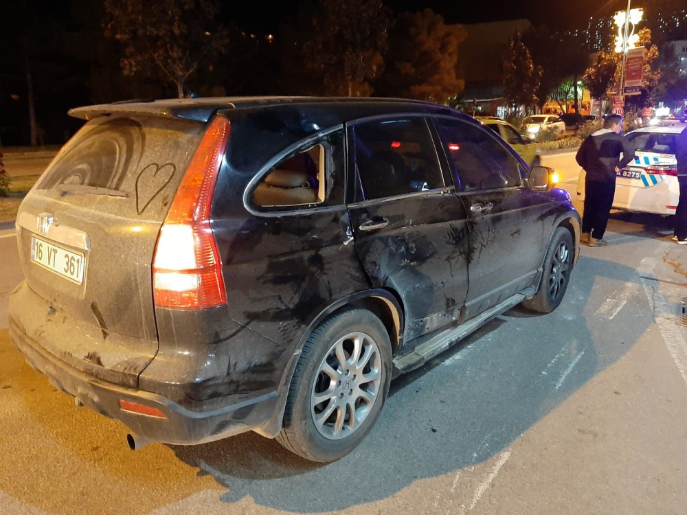 Bursa'da motosikletiyle cipe çarpan sürücü ağır yaralandı