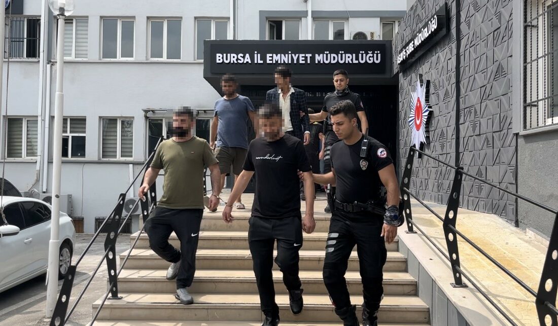 Bursa İl Emniyet Müdürlüğü Asayiş Şube Müdürlüğü il merkezinde 20