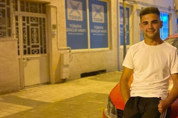 Bursa'da talaş makinesine düşen genç hayatını kaybetti