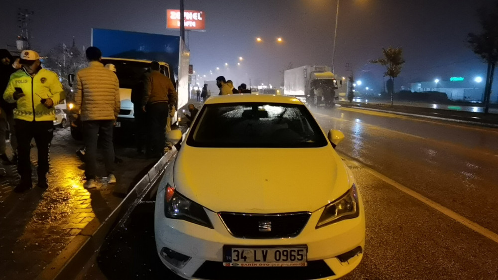 Bursa'da zincirleme kazada 5 kişi yaralandı
