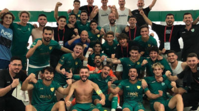 Bursaspor, Türkiye Futbol Federasyonu (TFF) 2'nci Lig Beyaz Grup'un 3'üncü