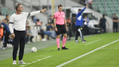 Teknik Direktör Tam, "Oyuncuların mağlubiyetin etkisi ile eli ayağı birbirine