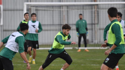 TFF 2'nci Lig Beyaz Grup'ta mücadele eden Bursaspor, ligin 12'inci