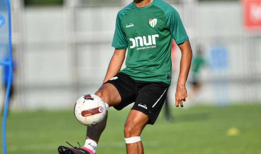 Bursapor, akşam saatlerinde yaptığı antrenmanla Mersin İdman Yurdu maçına hazırlıklarını