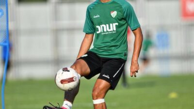 Bursapor, akşam saatlerinde yaptığı antrenmanla Mersin İdman Yurdu maçına hazırlıklarını