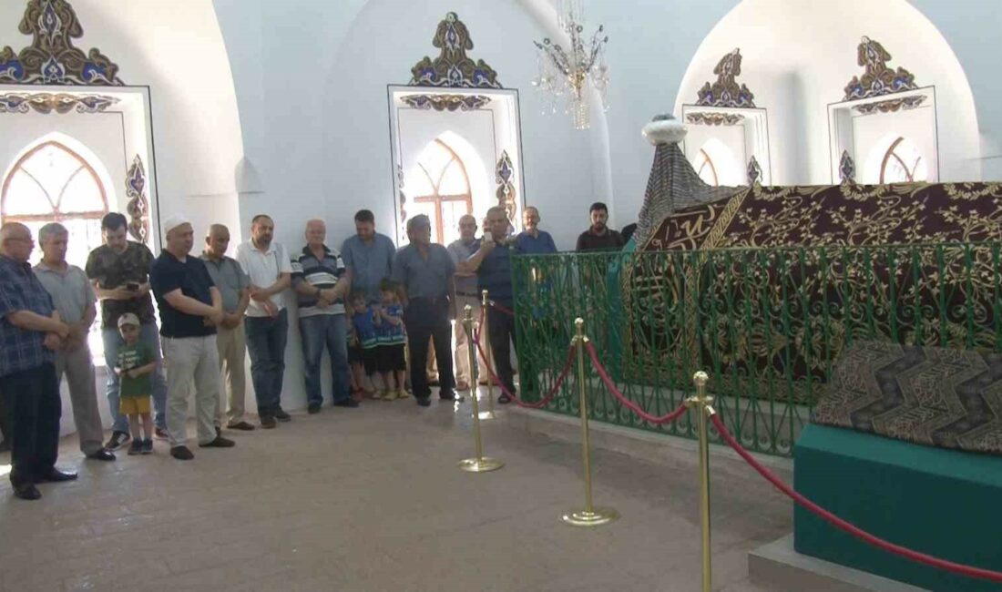 Her ayın 16’sında Yıldırım Bayezid’i anıyorlar BURSA'DA YILDIRIM BAYEZİD KÜLLİYESİ'NDE HER AYIN 16'SINDA YILDIRIM BAYEZİD DUALARLA