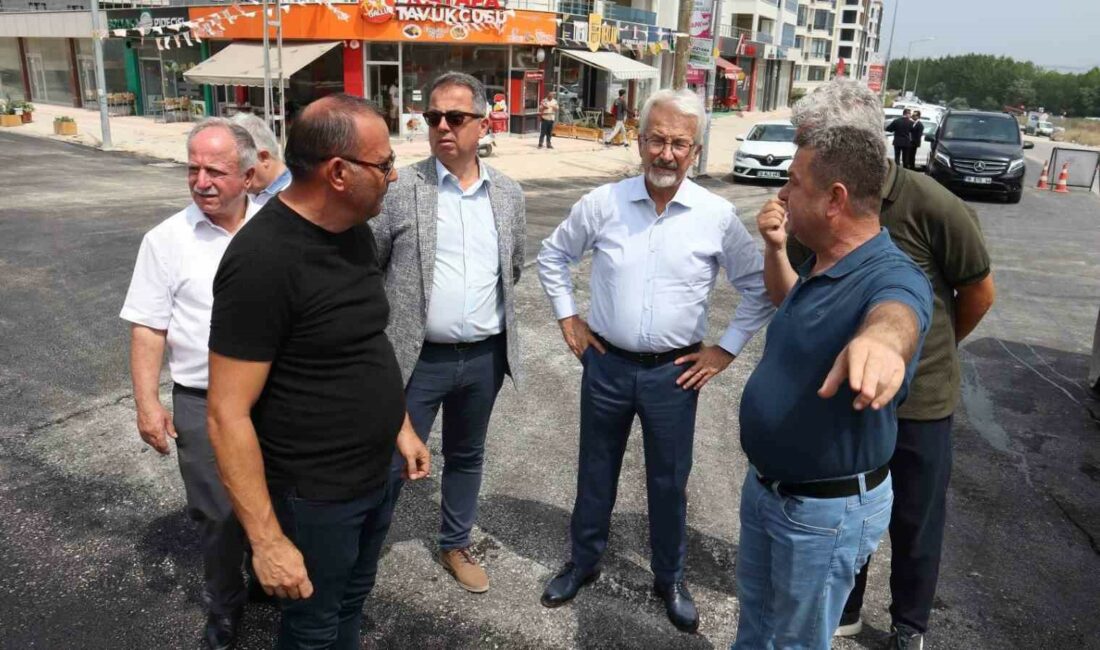 YAZ AYLARINDA ASFALT ÇALIŞMALARINI HIZLANDIRAN NİLÜFER BELEDİYESİ, YOLLARDA ARA VERMEDEN