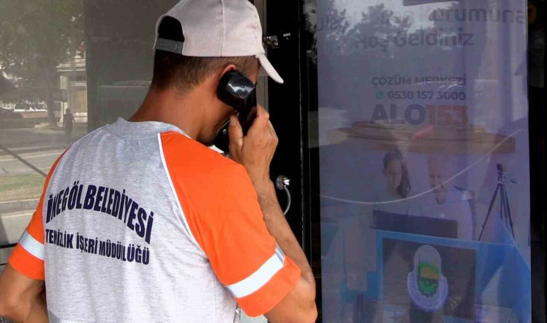 Temizlik personeline sürpriz doğum günü kutlaması BURSA İNEGÖL BELEDİYESİ TARAFINDAN HAYATA GEÇİRİLEN ŞEHİRDEKİ İLK AKILLI DURAK