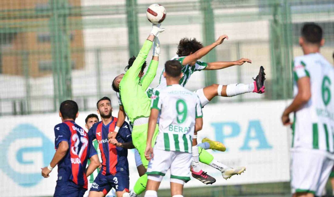 Bursaspor, Mersin ile sahasında yenişemedi TFF 2. Lig Beyaz Grup ekiplerinden Bursaspor, sahasında Yeni Mersin