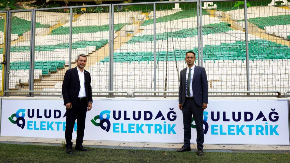 Uludağ Elektrik Bursasporla sponsorluk anlaşması imzaladı