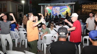 Nilüfer Belediyesi’nin 17 mahallede açık havada düzenlediği “Yaz Konserleri” sona