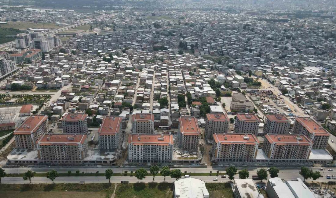 Yıldırım’da en önemli gündemin kentsel dönüşüm olduğuna işaret eden Yıldırım
