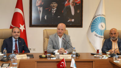 Yükseköğretim Kurulu Başkanı Erol Özvar, iptal edilen 2022 Kamu Personeli