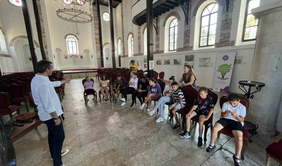 Ziyaretçilere Gölyazı’nın tarihini ve değerlerini çocuklar aktaracak NİLÜFER BELEDİYESİ’NİN DÜZENLEDİĞİ 'KÖYÜNÜN GELECEĞİ MİSİN?' PROGRAMINA BU YIL, GÖLYAZI