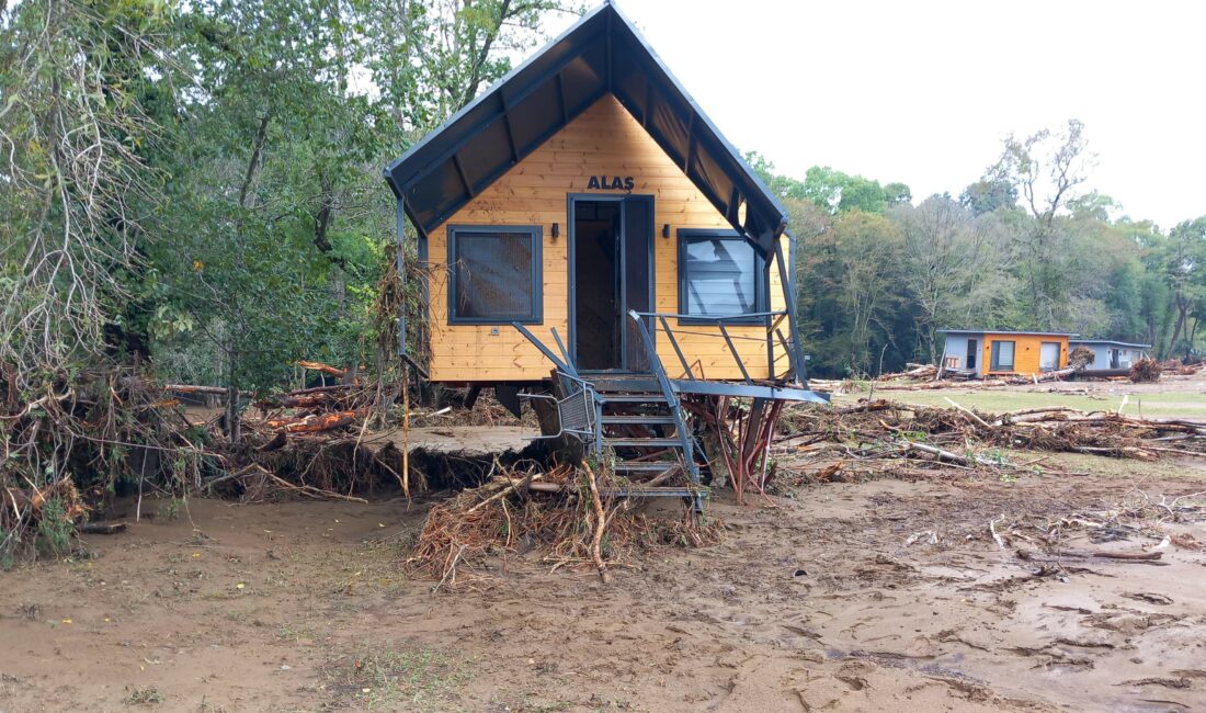 Kırklareli’nin Demirköy ilçesine bağlı İğneada Beldesi'ndeki selde yıkılan, 6 kişinin