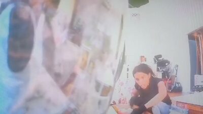 Bursa Emniyet Müdürlüğü ekiplerince evlerden hırsızlık yaptıkları iddiasıyla gözaltına altınan