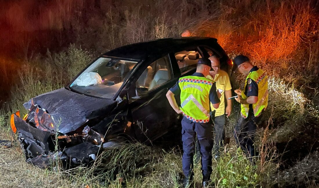 Bursa’da trafik kazasında 5 kişi yaralandı Bursa’nın İznik ilçesinde meydana gelen trafik kazasında 5 kişi yaralandı.