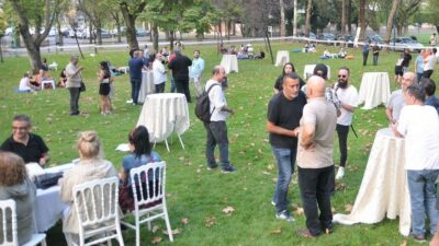 Bursa Gazeteciler Cemiyeti, "yaza veda" etkinliği düzenledi.