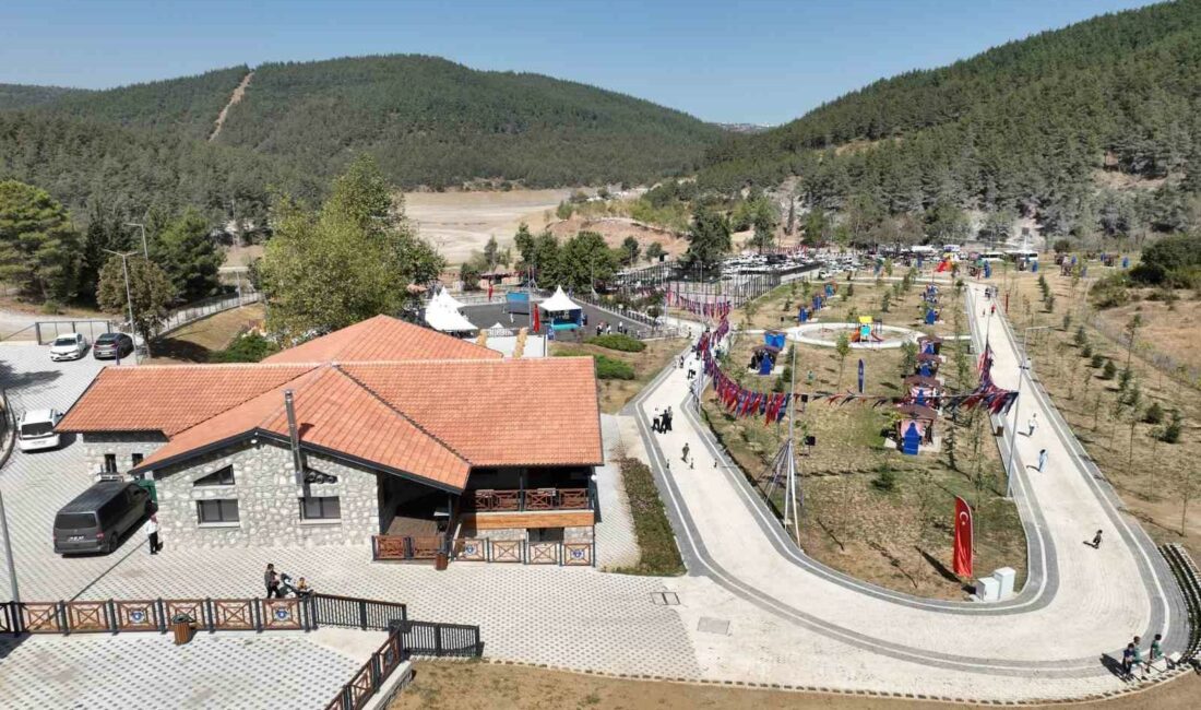 Bursa Demirtaş Çim Kayağı Tesisleri yenilendi Bursa Büyükşehir Belediyesi, 30 yıl önce Çim Kayağı Dünya Şampiyonası’na