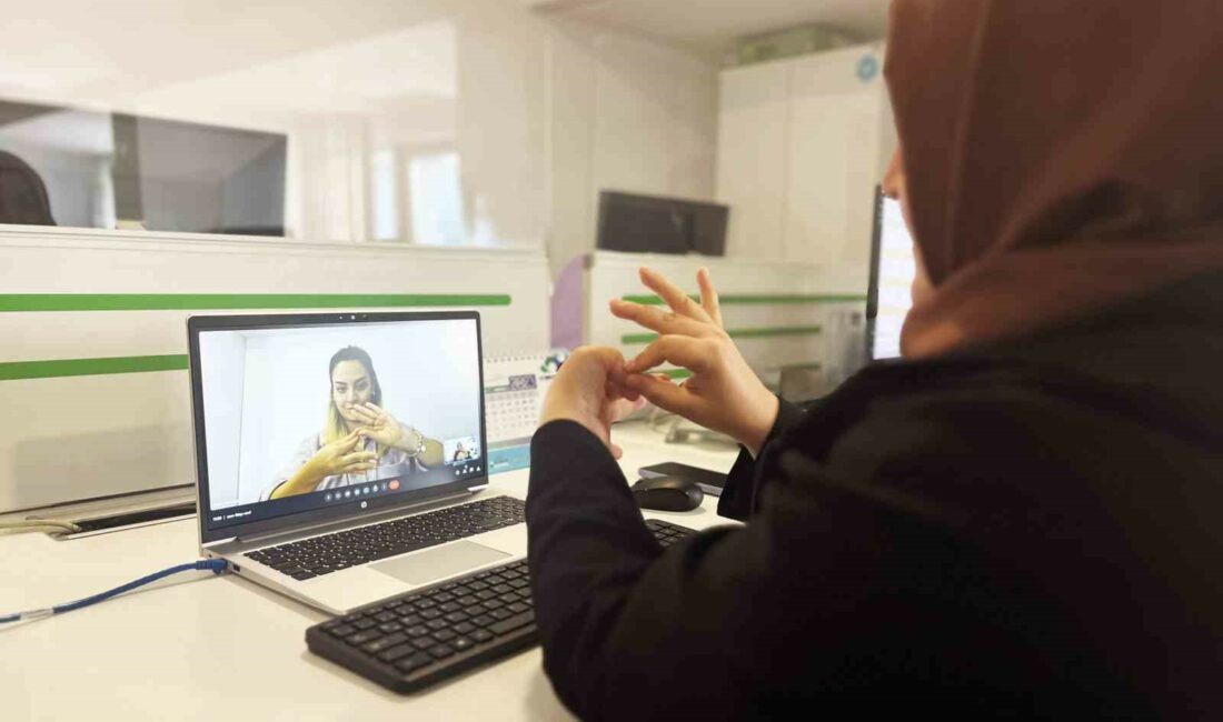 Uludağ Elektrik, 2018 yılında hizmete aldığı ‘İşaret Dili Görüşme Hattı’