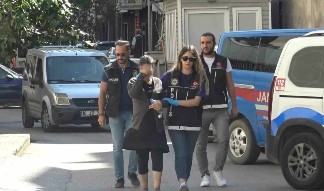 Bursa’nın Osmangazi ilçesinde polis ekiplerince gözaltına alınan uyuşturucu satıcısı 9