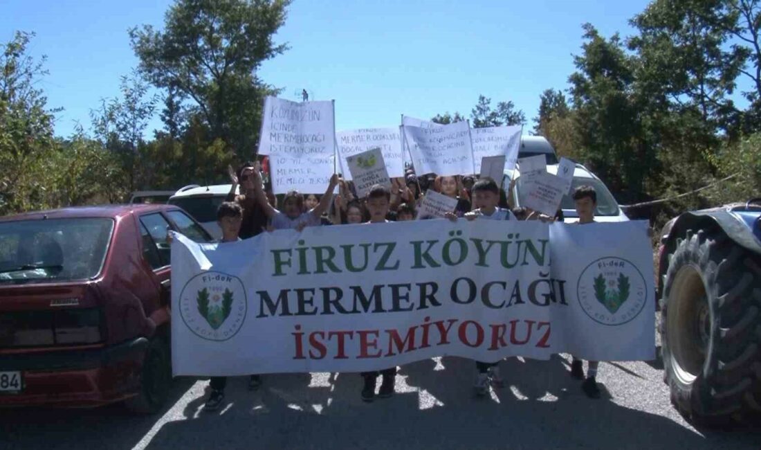 Bursa’nın Orhaneli ilçesinde yaşayan vatandaşlar, mahallelerinin yakınına yapılması planlanan mermer