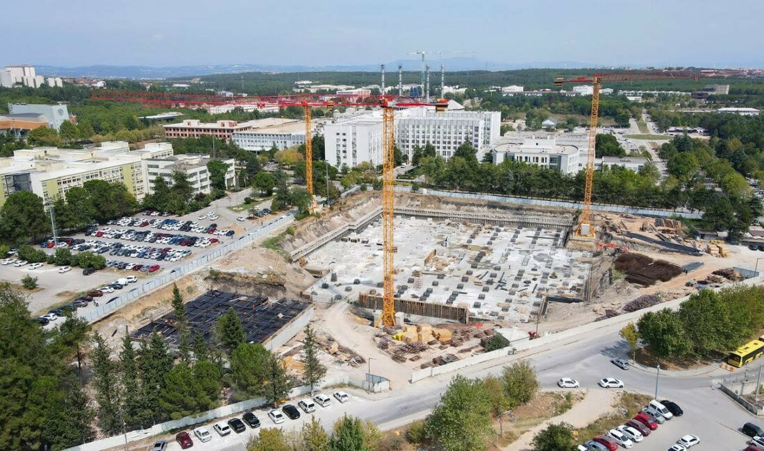 Bursa Uludağ Üniversitesi'ne (BUÜ), 1 milyar 475 milyonluk yatırım gerçekleştirilecek.