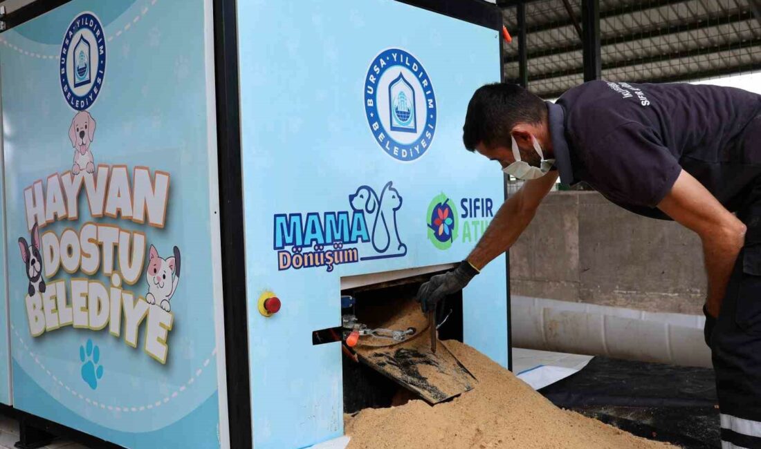 Yıldırım’da atık gıdalardan kedi köpek maması üretiliyor Yıldırım Belediyesi'nce toplanan atık yemekler, kedi ve köpek mamalarına dönüştürülüyor.