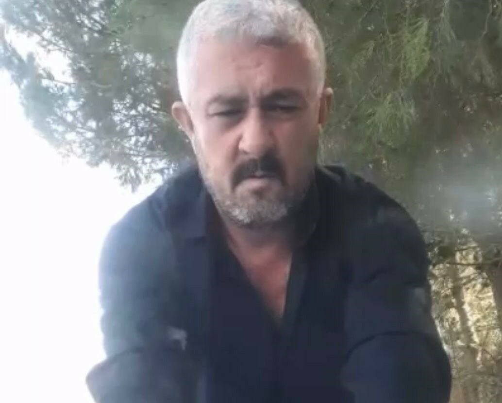 Bursa’da bir kişi, sosyal medyada canlı yayın yapıp, pompalı tüfekle