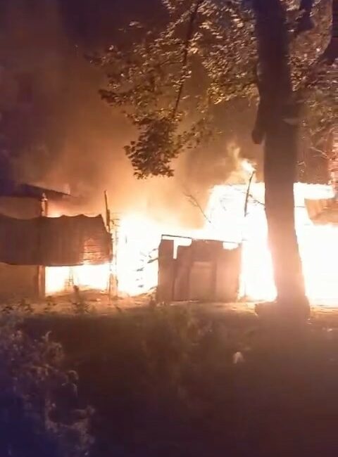 BURSA'NIN İNEGÖL İLÇESİ KURŞUNLU MAHALLESİNDE BULUNAN AHŞAP EV CAYIR CAYIR