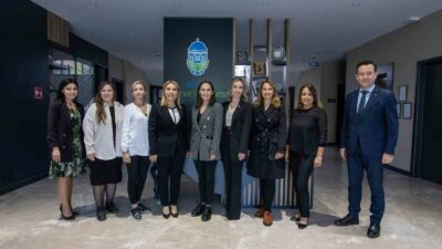 BURSA TİCARET BORSASI`NDA,TÜRKİYE ODALAR VE BORSALAR BİRLİĞİ (TOBB) ÇATISI ALTINDA