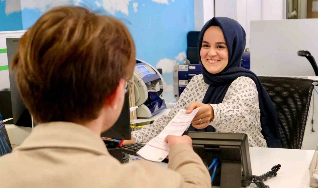 Bursa’da elektrik faturaları pembe renkte tasarlandı Uludağ Elektrik, meme kanserine dikkat çekmek amacıyla hayata geçirdiği Pembe