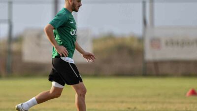 BURSASPOR, SERİK BELEDİYESPOR MAÇI HAZIRLIKLARINI ANTALYA'DA SÜRDÜRÜYOR.