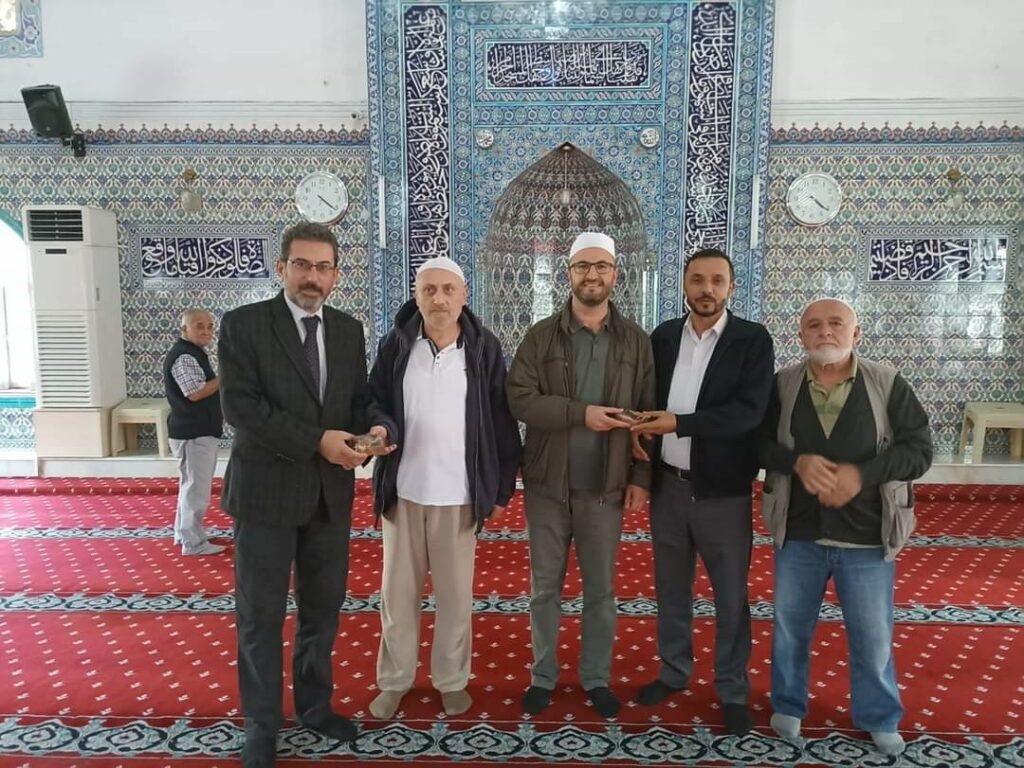 Camiler ve Din Görevlileri Haftası kutlandı BURSA OSMANGAZİ İLÇE MÜFTÜSÜ MEHMET UZUN VE BERABERİNDE BURSA OSMANGAZİ