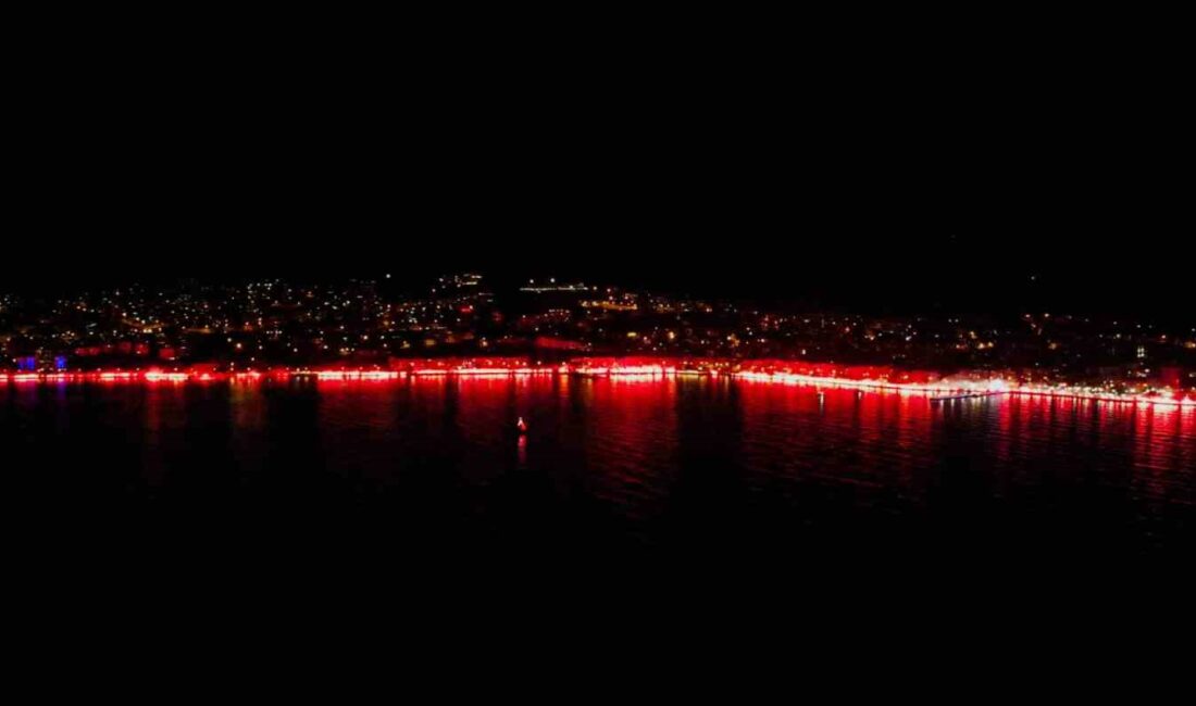 CUMHURİYETİN 100. YILI ETKİNLİKLERİ ÇERÇEVESİNDE GEMLİK BELEDİYESİ TARAFINDAN DÜZENLENEN ‘CUMHURİYET