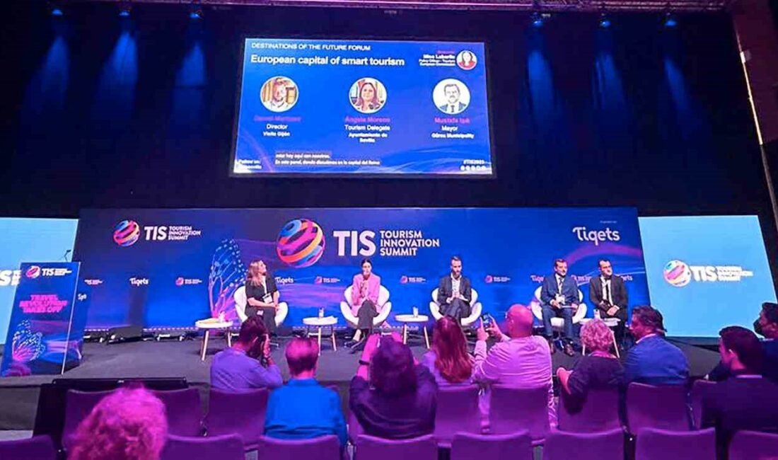 İSPANYA'NIN SEVİLLA KENTİNDE 95 ÜLKEDEN 9 BİN DAVETLİNİN KATILIMI İLE