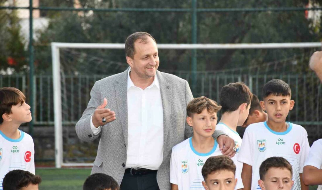 İZNİK BELEDİYE BAŞKANI KAĞAN MEHMET USTA BELEDİYESPOR KULÜBÜNE BAĞLI KURSLARDA