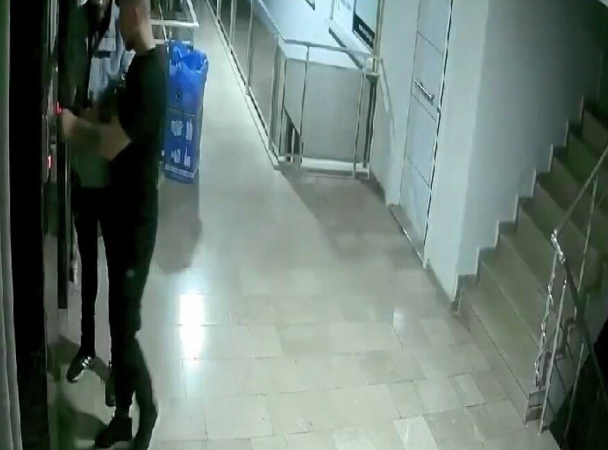 BURSA’DA BİR İŞ MERKEZİNDE MALİ MÜŞAVERE UĞRAYAN 3 ŞÜPHELİ BİR